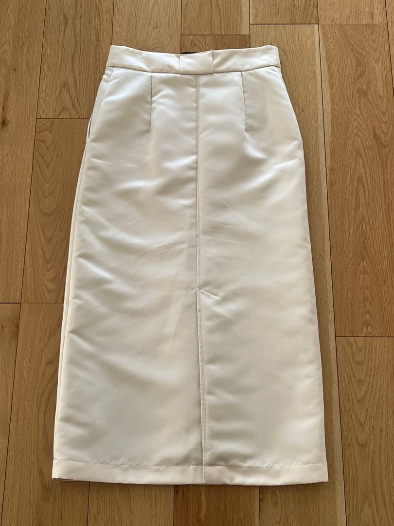 新品未使用　BEAMS Demi_Luxe タイトスカート　サテン
