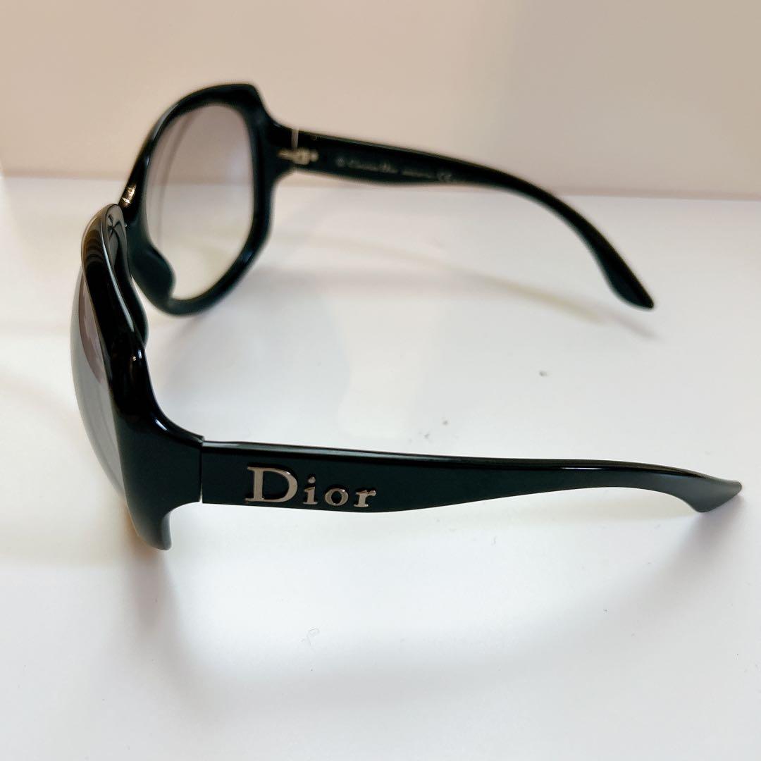 クリスチャンディオール Dior サングラス　GLOSSY ブラック　大ぶり