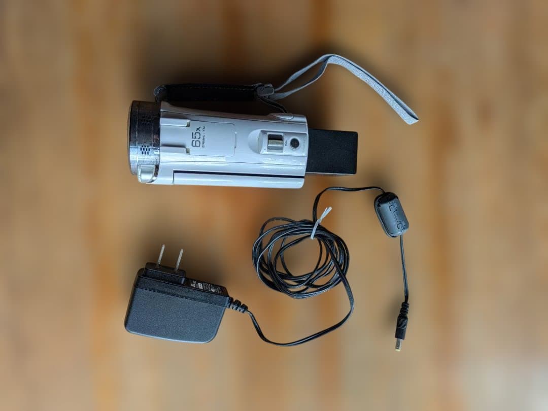 JVC Everio GZ-E765 ビデオカメラ