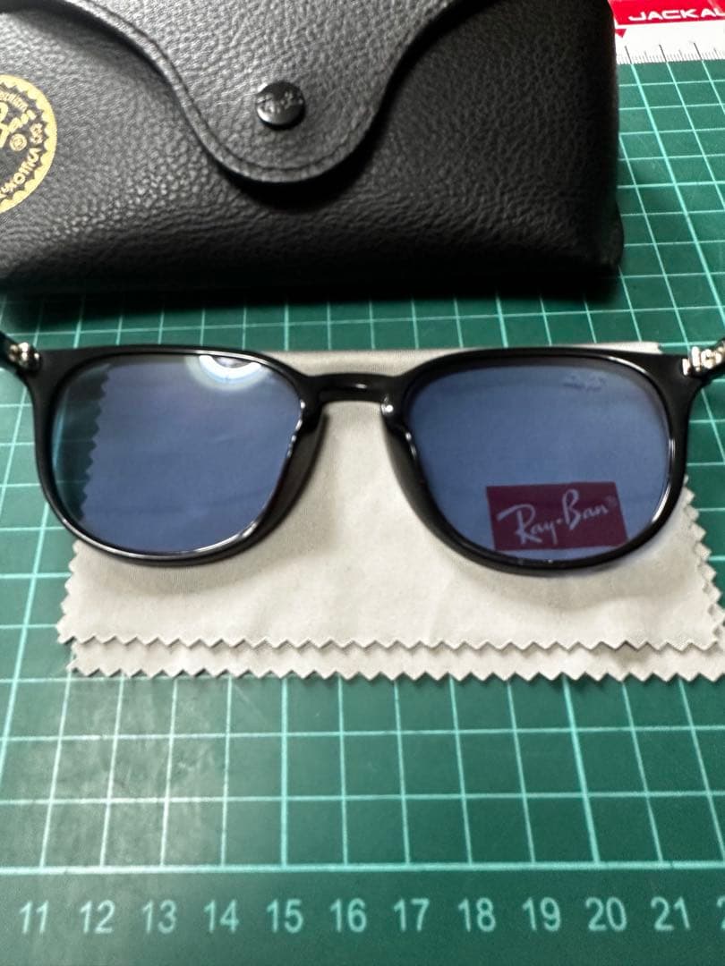 レイバン　rb4259-f 601/80
