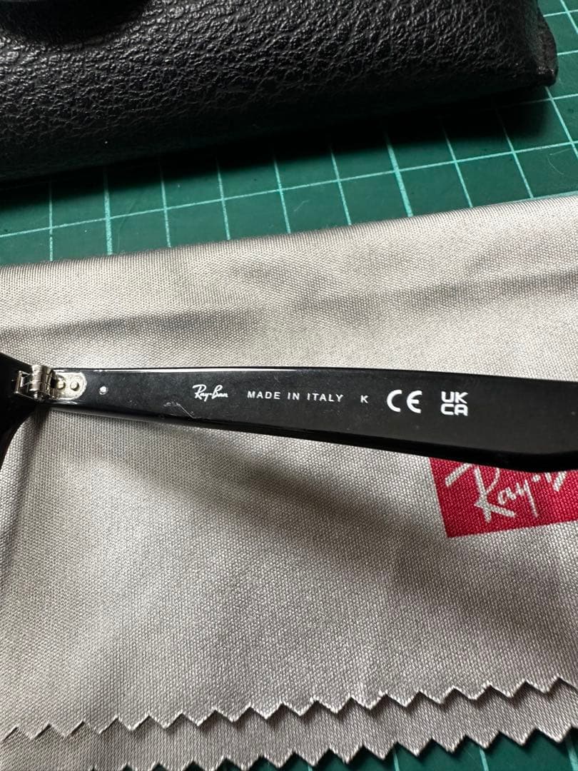 レイバン　rb4259-f 601/80