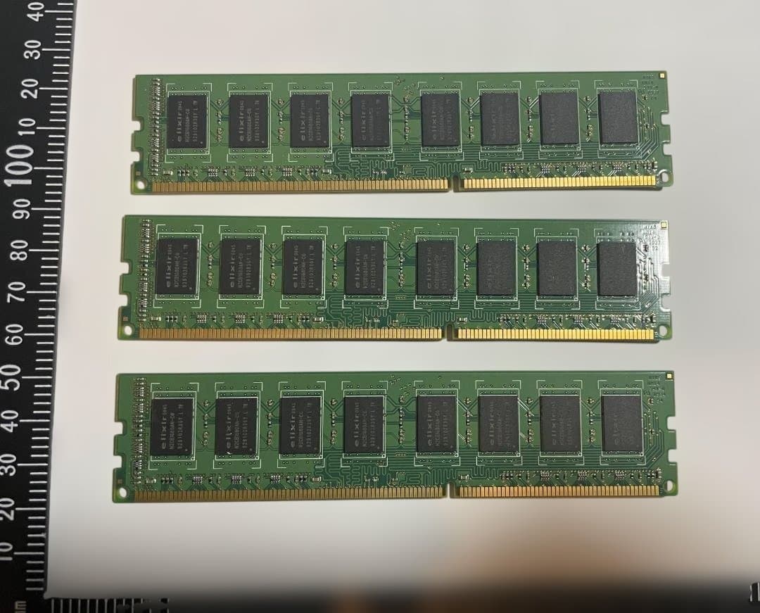 Samsung8GB DDR4 2400MHz　2枚　 他5枚
