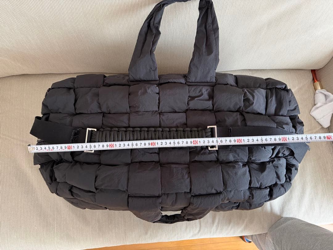 BOTTEGA VENETA ザ・パデッド ホールドオール