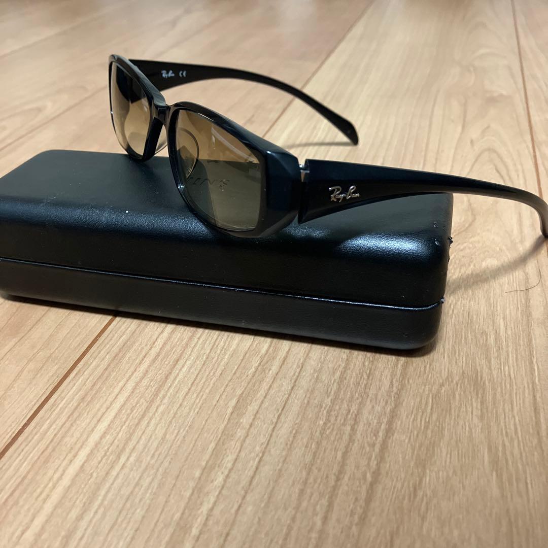 Ray-Ban レイバン サングラス RB2142