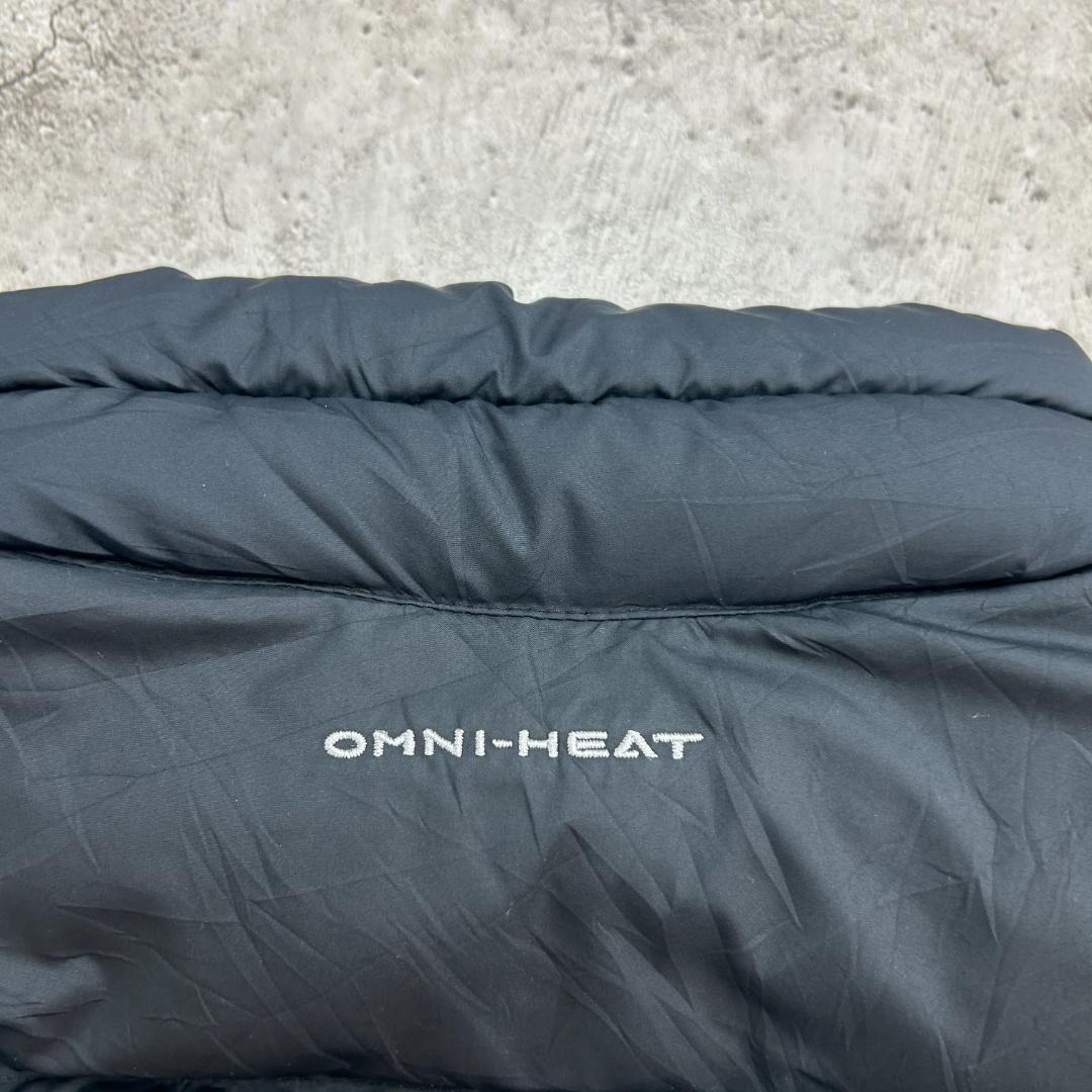 う*ん様 コロンビア　OMNI-HEAT　刺繍　ロゴ　中綿ベスト　古着　ブラック