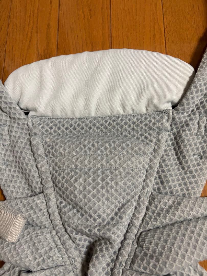エルゴベビー オムニブリーズ 抱っこ紐 パールグレー　メッシュ　正規輸入品
