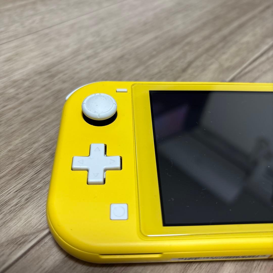 ベ*ル様 Nintendo Switch Lite イエロー 本体箱無し