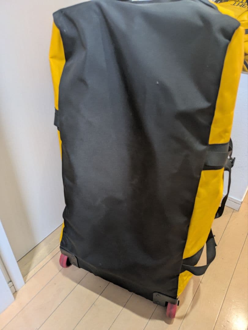 THE NORTH FACE キャリーバッグ 大容量イエロー ローリングダッフル