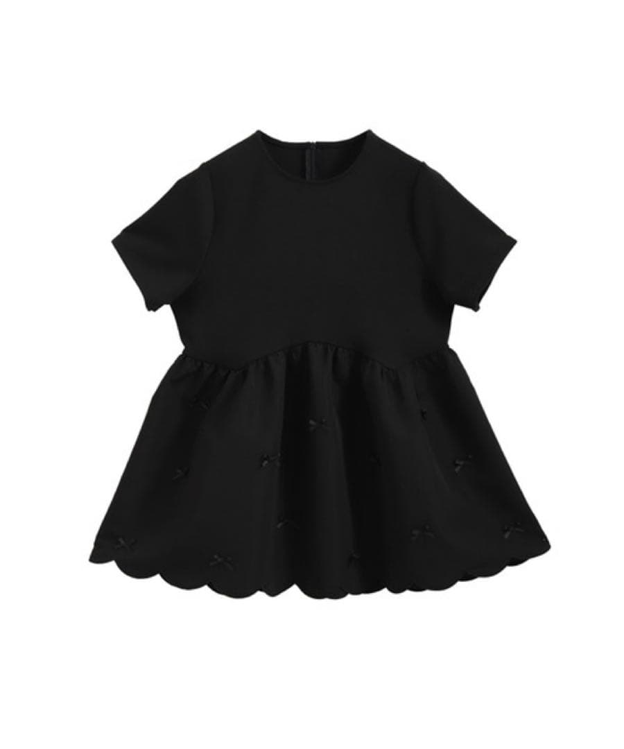 Fit more フィットモア 裾スカラップリボンカットソー