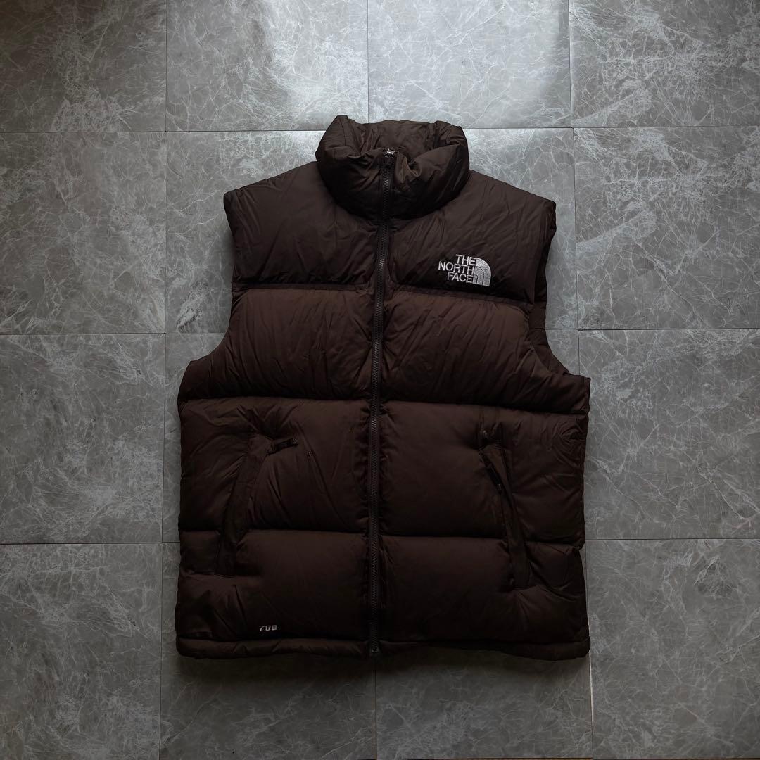 【大人気モデル‼️】North Face ダウンベスト センターロゴ ブラウン L