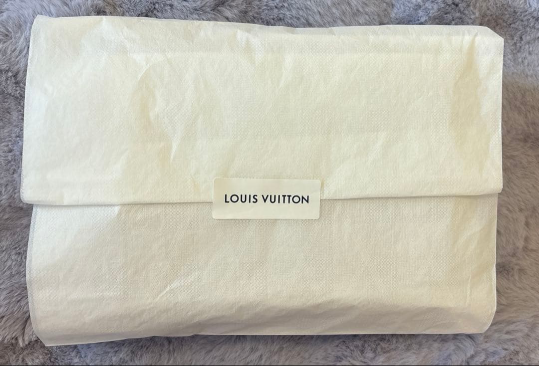Louis Vuitton マフラー・LV エセンシャル　ベージュ
