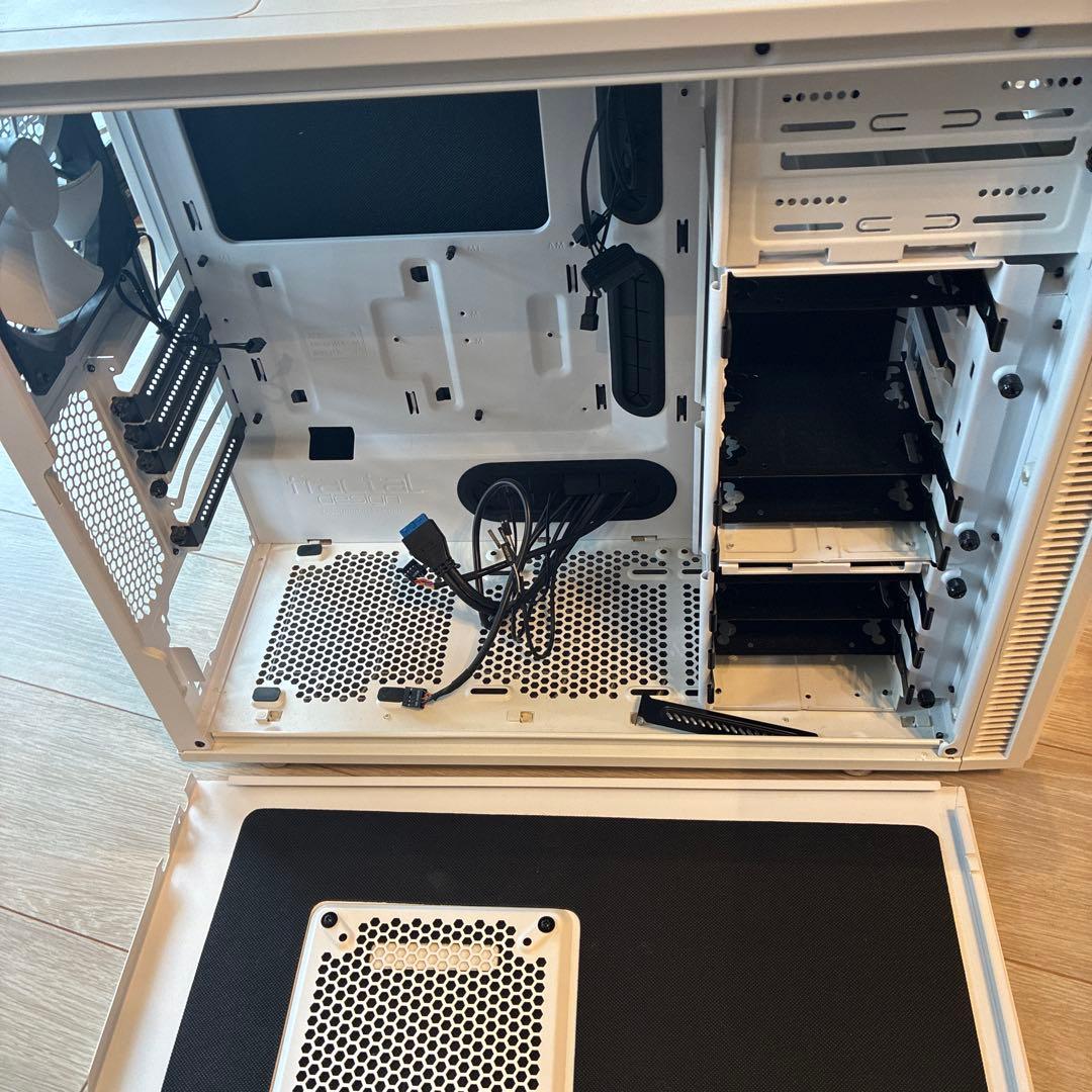 Fractal Design Define R5 PCケース（中古）
