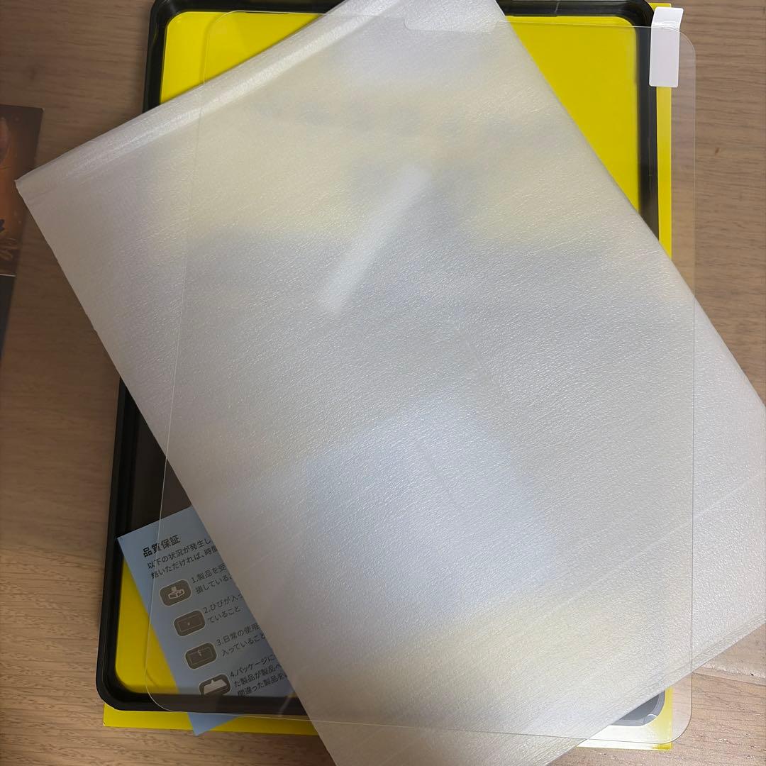 バッテリー100%✨iPad Pro 第3世代 11インチ　ケースとフィルム付き