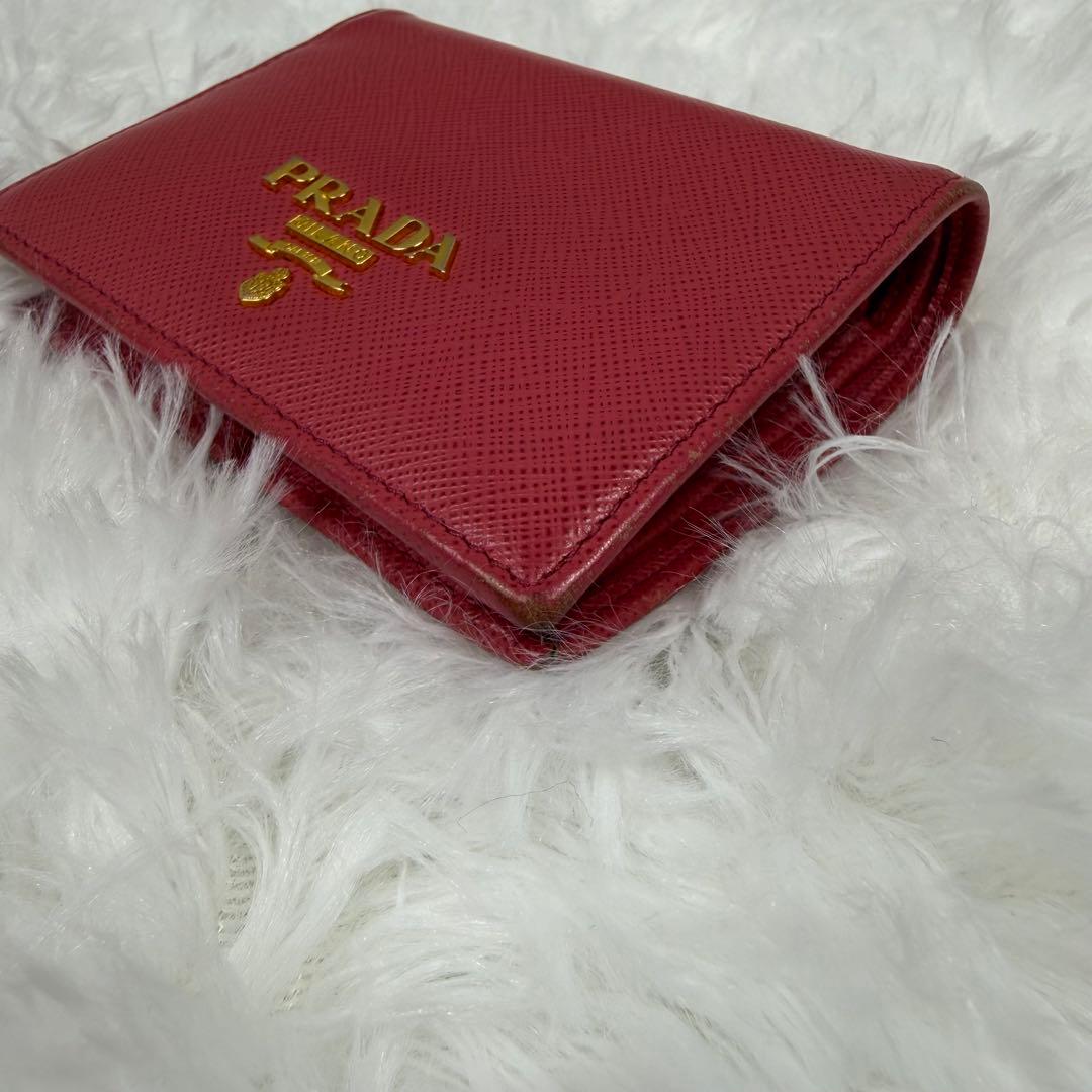 【美品】PRADA プラダ サフィアーノ レザー 二つ折り財布 レディース
