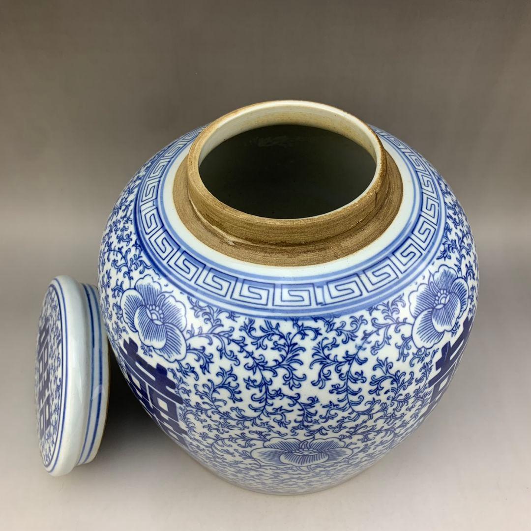 民国青花喜字缶   陶磁器 装飾品 現代工芸品美術品 置物