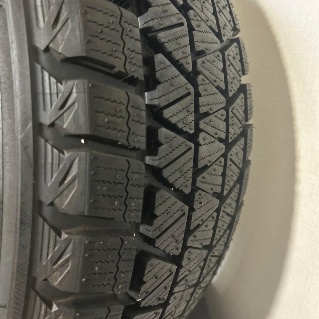 ブリヂストン　ブリザック　DM-V3 275/40-20 106Q スタットレス