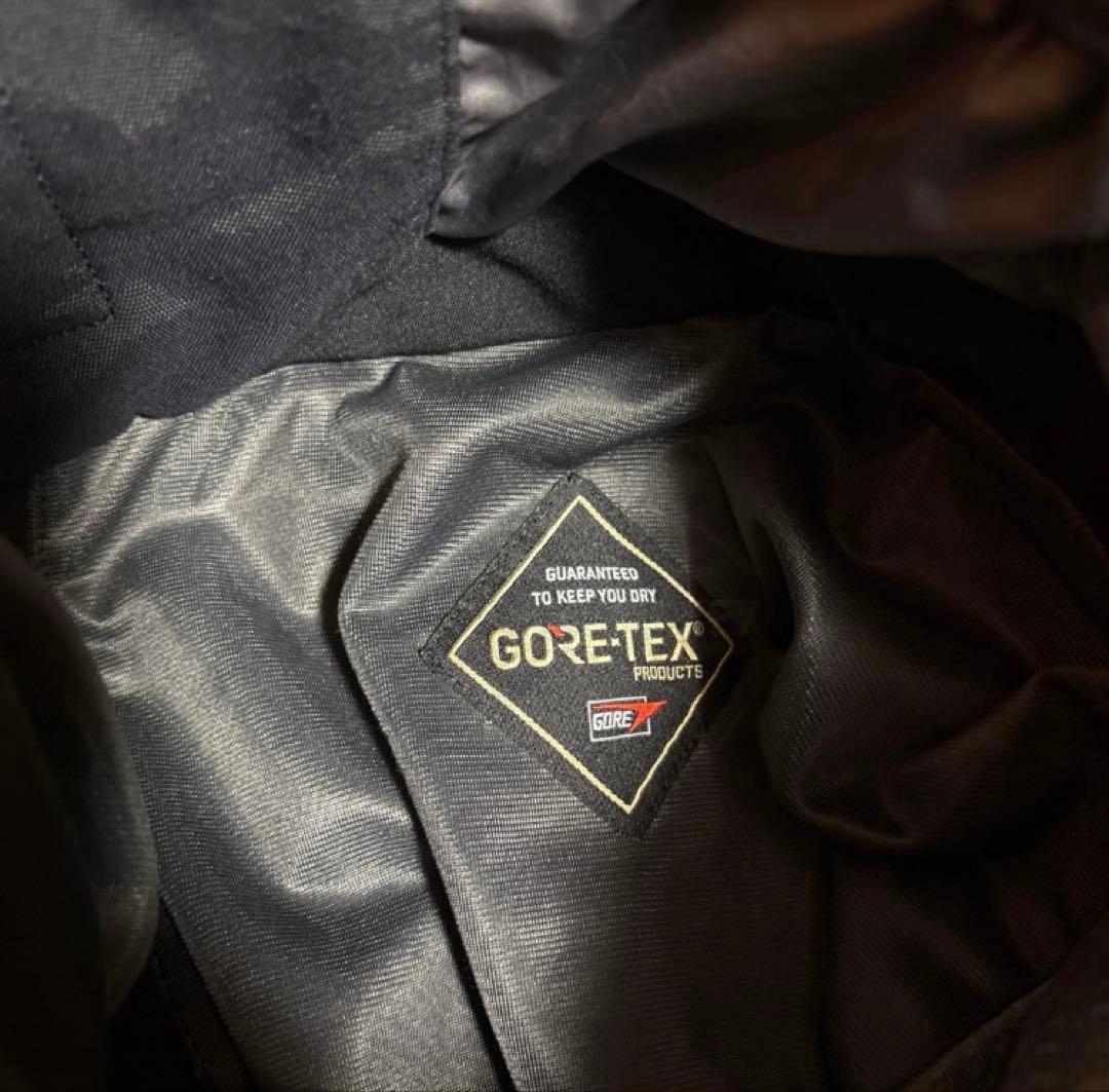 241 GORE-TEX ブラック スノーボードパンツ TWO FOR ONE