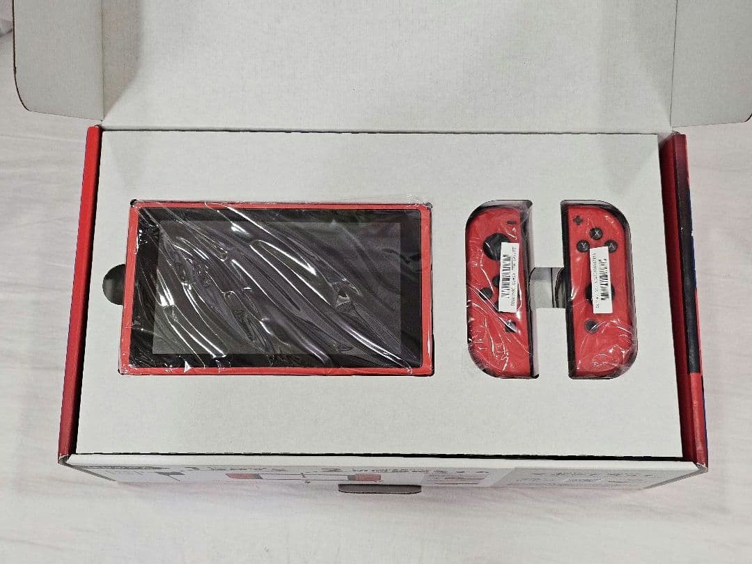 （美品）Nintendo Switch レッド本体フルセット
