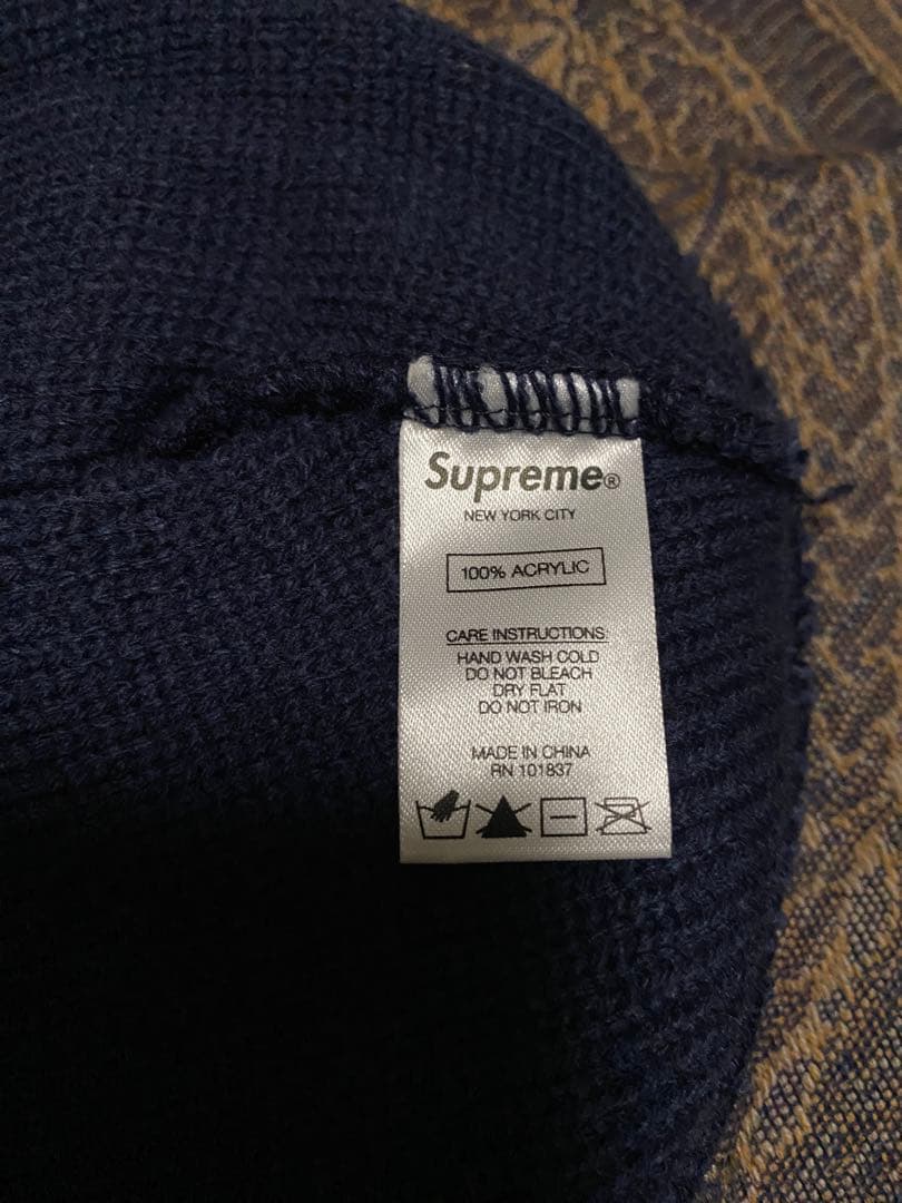 Supreme ネイビー ニット帽 編み込みデザイン