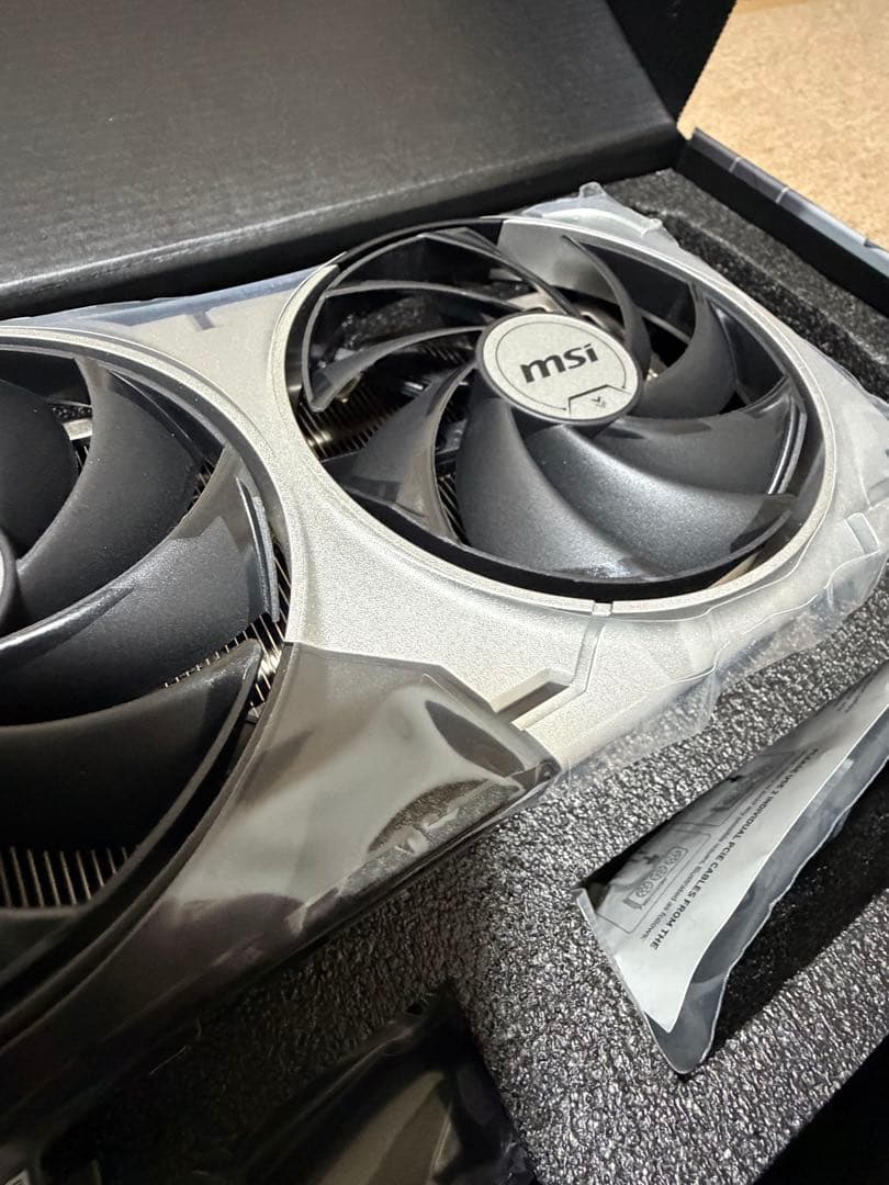【美品】MSI GEFORCE RTX 5070 Ti
