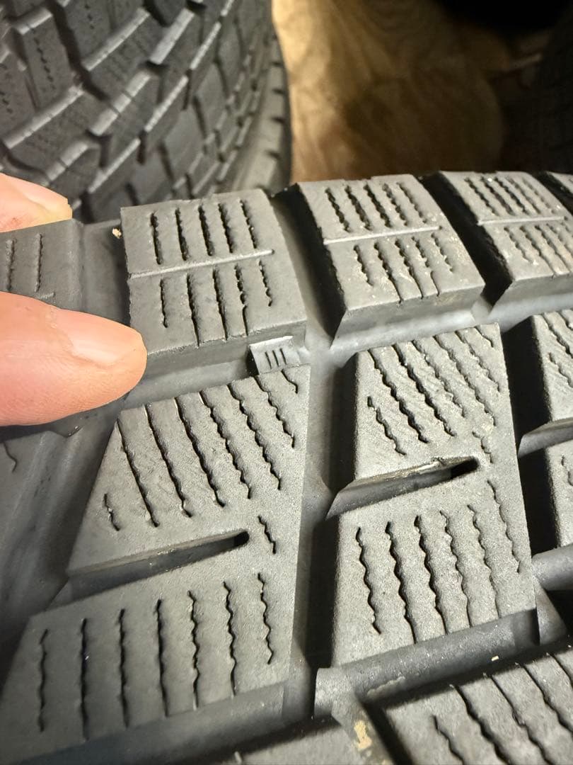 ⭐︎ヨコハマ IG60 215/65R16 4本セット 2023年製造 中古品⭐︎