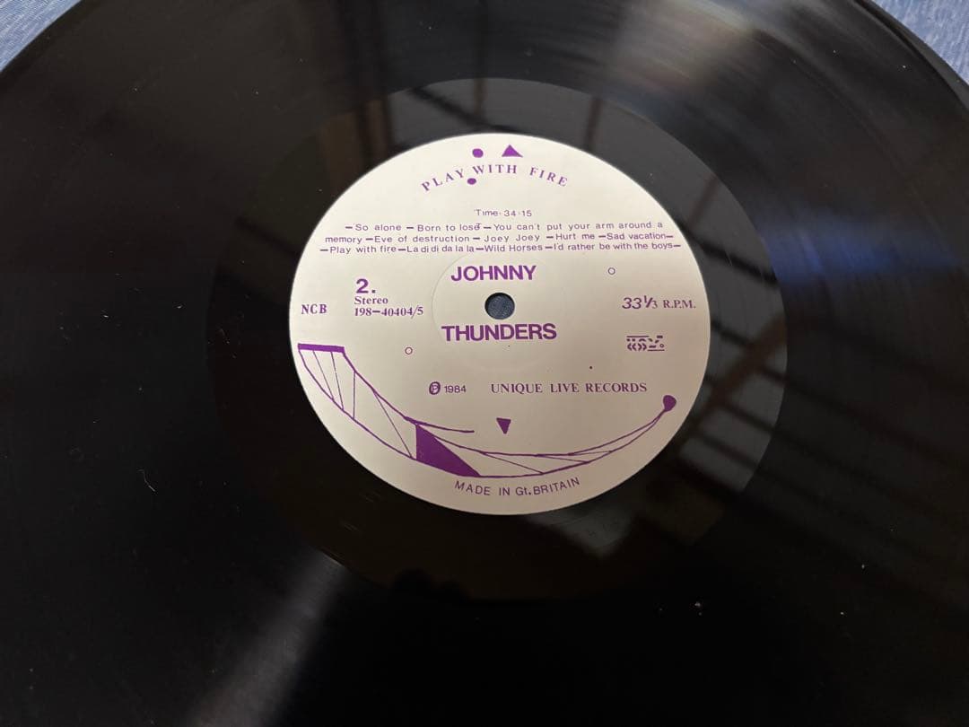 JOHNNY THUNDERS Play With Fireレコード