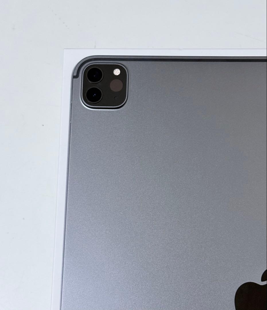 iPad pro 12.9インチ　第4世代　128GB Cellularモデル