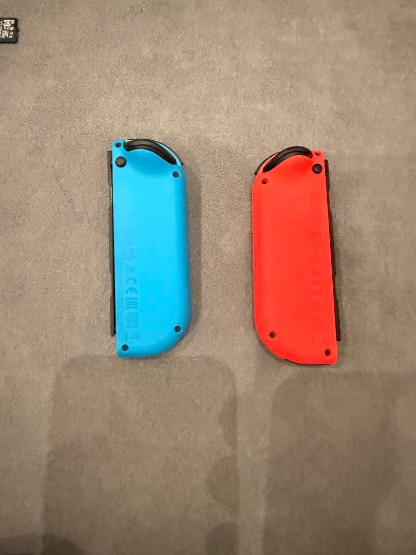 Nintendo Switch 本体 + Joy-Con + ドック + リング