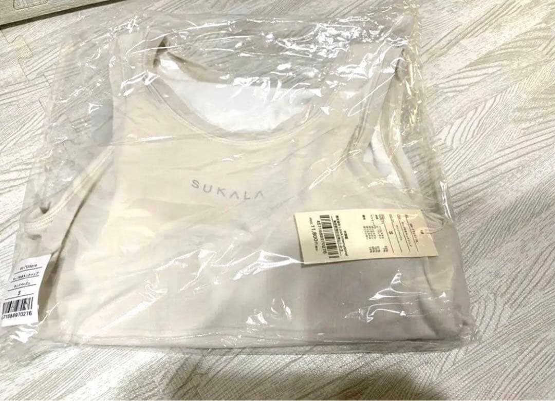 SUKALA カップ付きタンクトップ Sサイズ サンドベージュ ヨガウェア