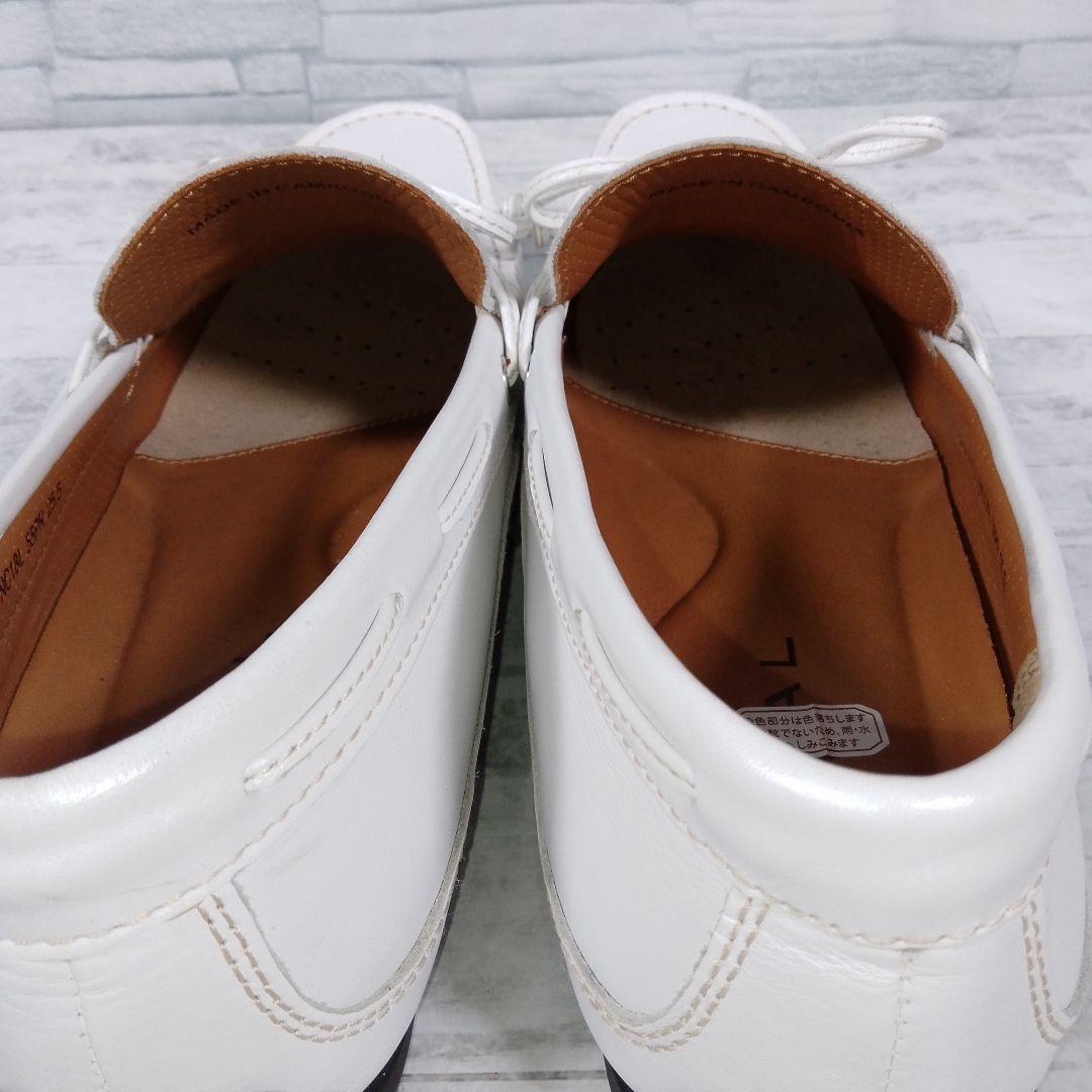 美品✨️REGAL リーガル　【25.5】デッキシューズ　55PR ホワイト