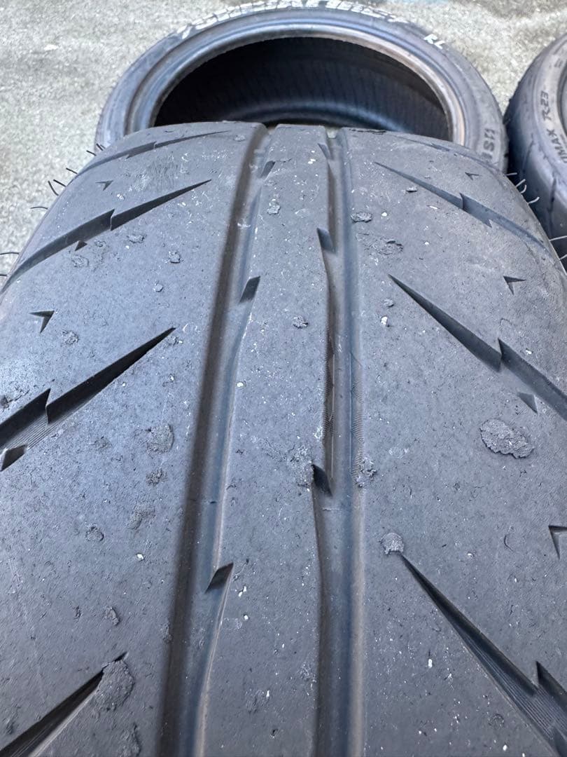 バリ山 SHIBATAIRE R23 TW200 215/40R17 4本