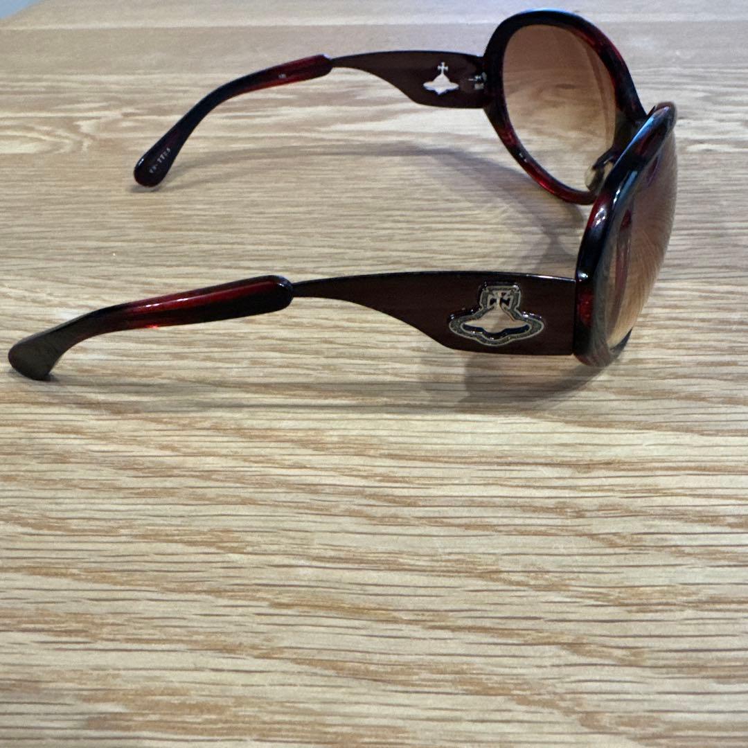 Vivienne Westwood HYDE着用モデルサングラス