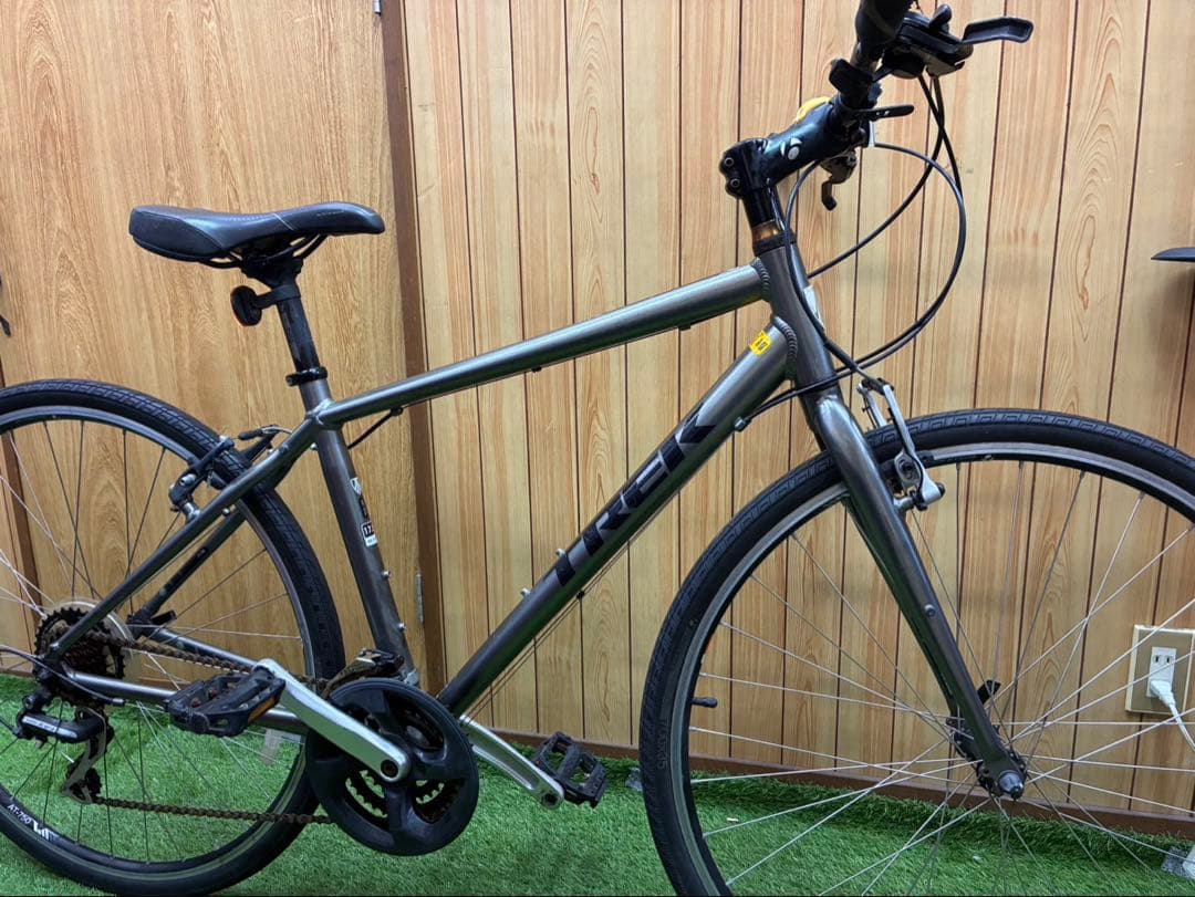 まいまい様　TREK FX 7.0 クロスバイク 21段変速700×35C