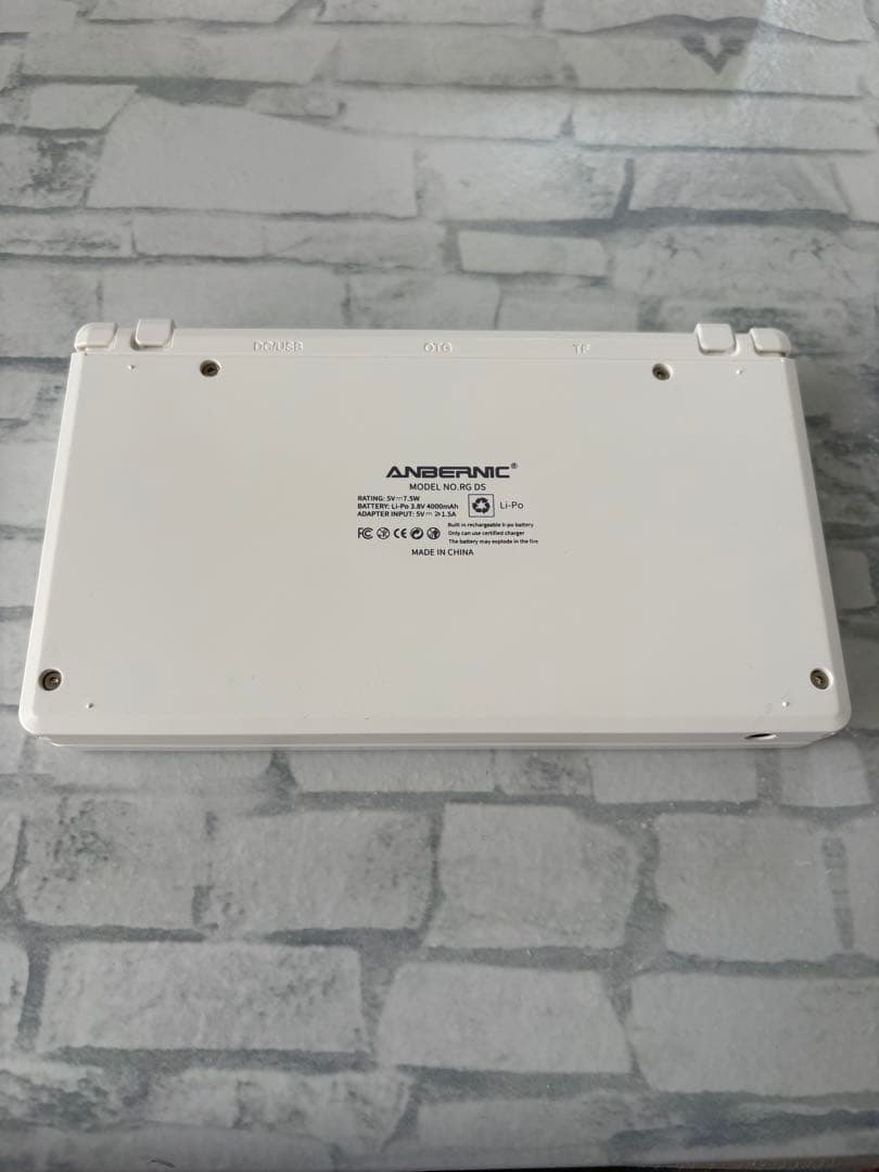 ANBERNIC RGDS ホワイト