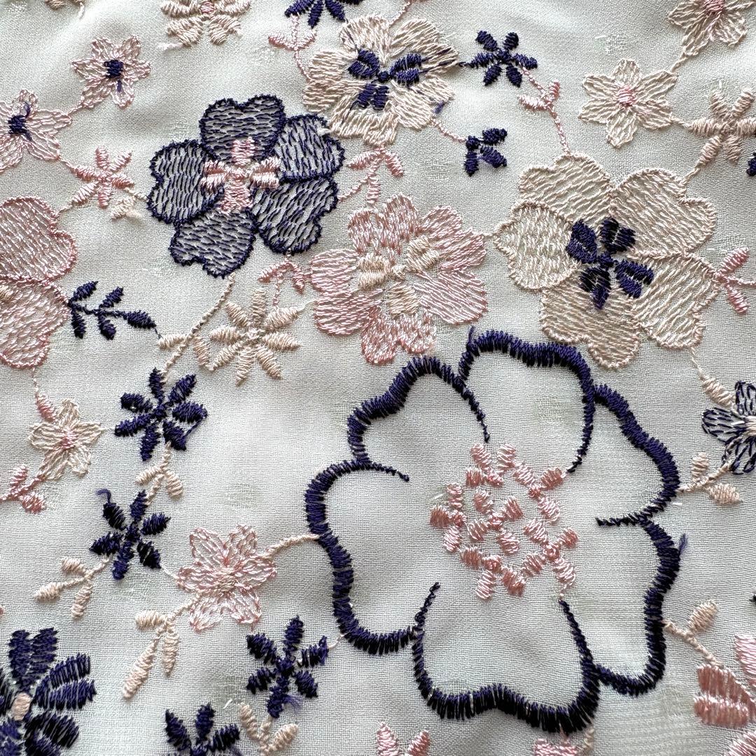 【未使用 タグ付き】トッカ　FLOWERINGワンピース　花柄　刺繍　フレア　0