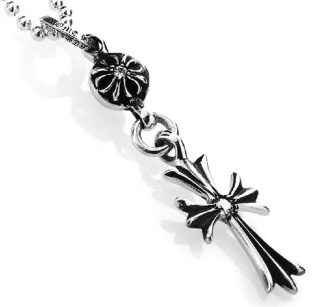 CHROME HEARTS 1ボールタイニーCHクロス 1ダイヤ付き