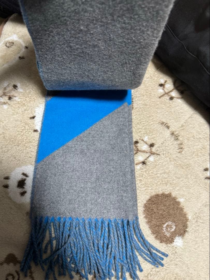 HERMES エルメス　カシミヤ　マフラー　カザック