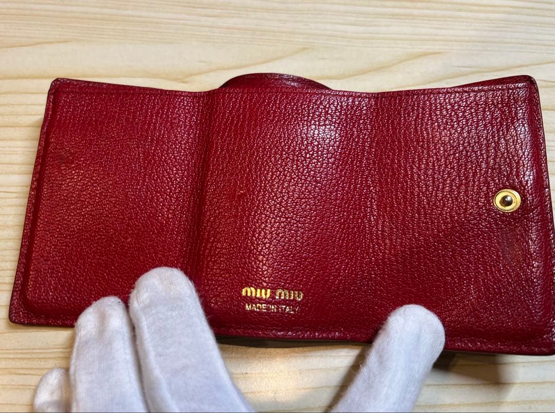 MIUMIU 黒 折り財布 ミニウォレット