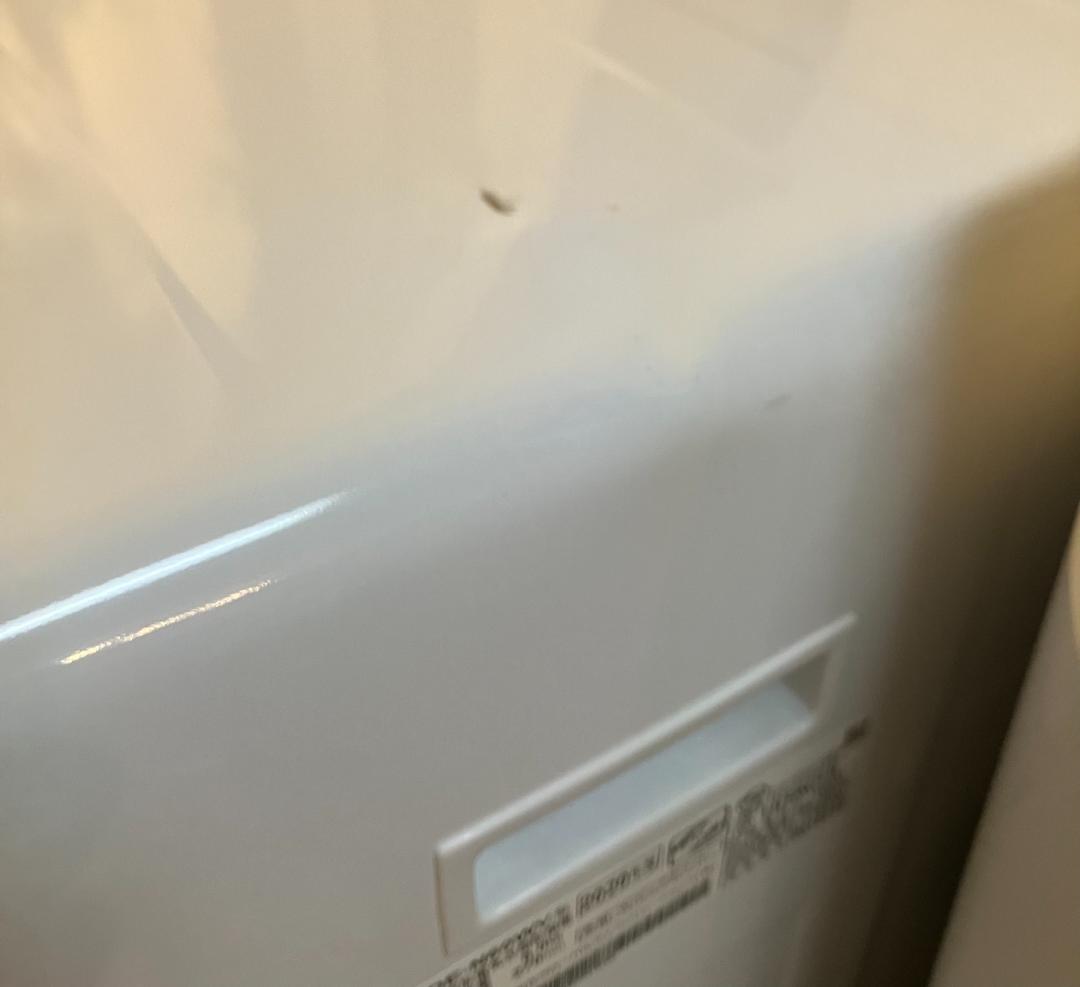【送料無料】日立　除湿形電気衣類乾燥機　6kg　DE-N60WV　2021年購入