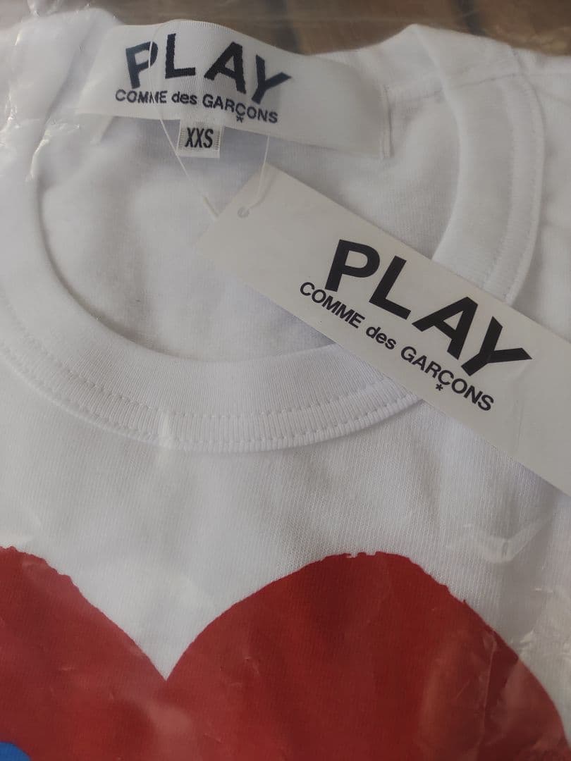 PLAY Comme des Garçons ハートTシャツ