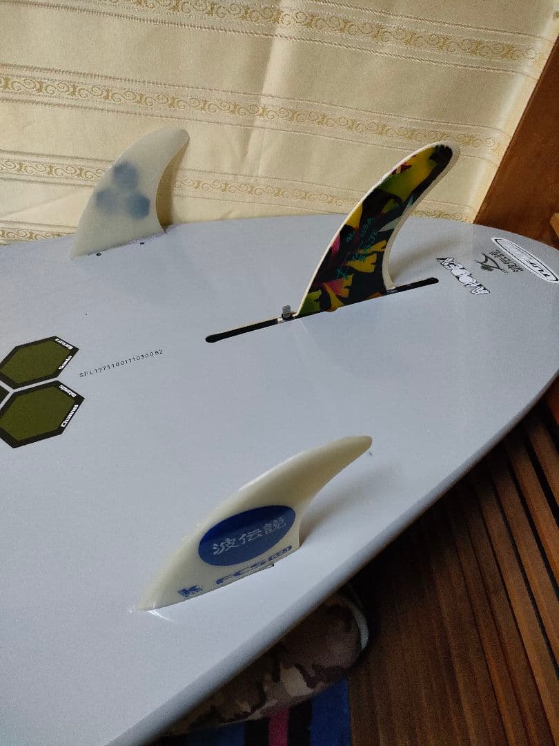 AL MERRICK & SURFTECH SUPボード ハードカバー付