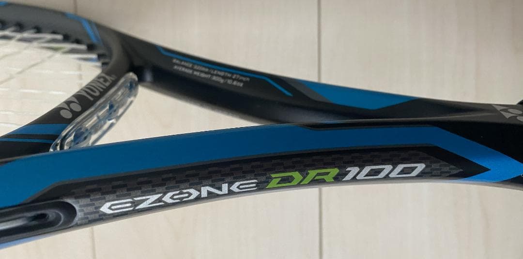 や*り様 YONEX EZONE DR100 テニスラケット ケース付き