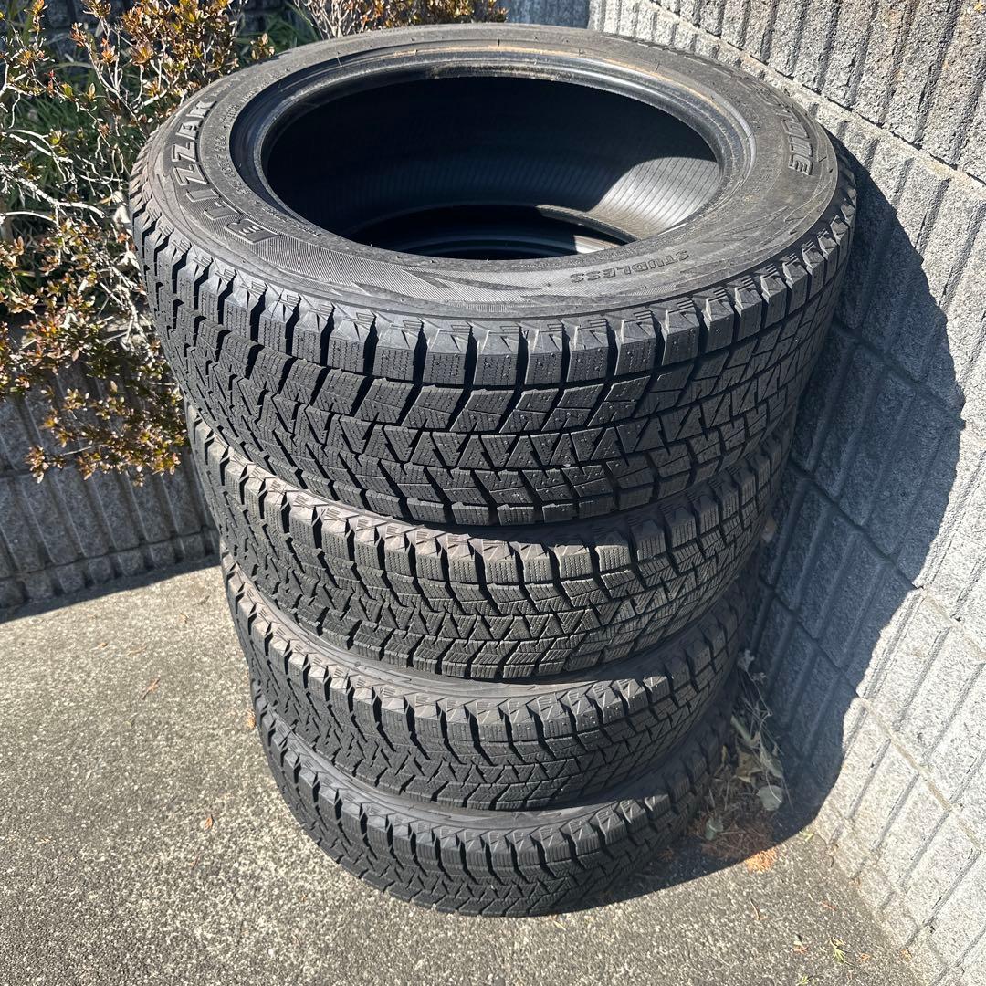 BRIDGESTONE BLIZZAK DM-V1 215/60R17 4本