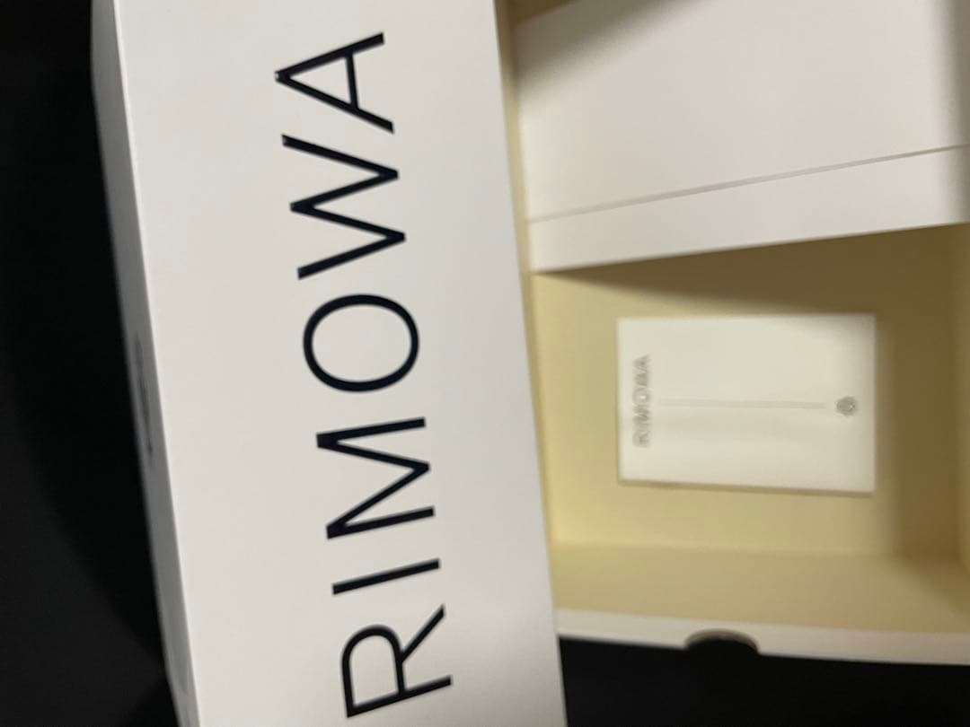 RIMOWA クロスボディバッグ（ポリカーボネート）