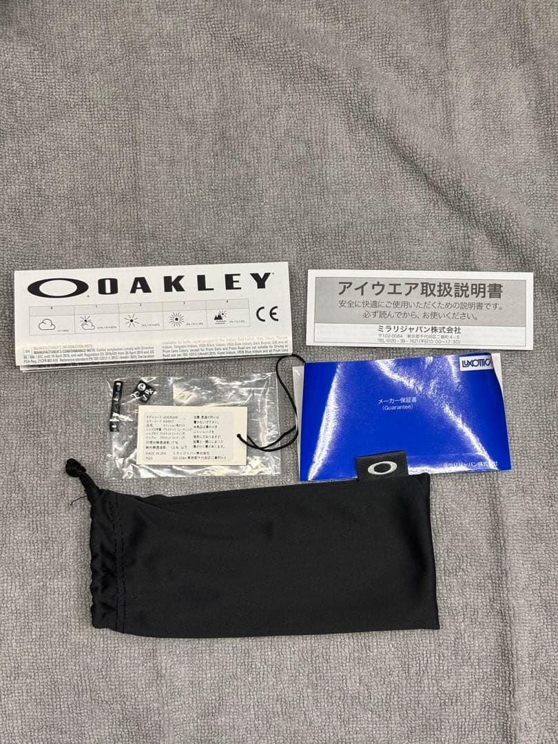 OAKLEY Latch AsiaFit（Low Bridge Fit）