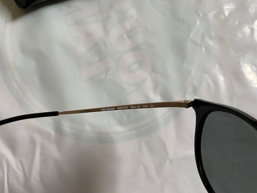 Ray-Ban RB4334D ブラック×ゴールド サングラス