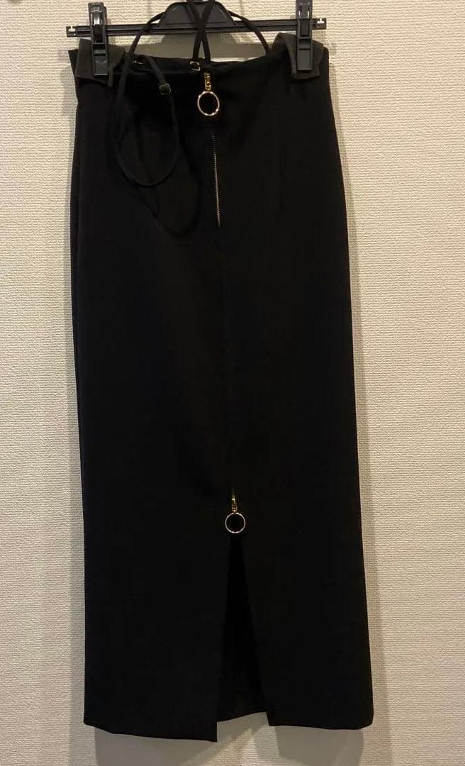 NOBLE ショルダーサロペットフープジップスカート