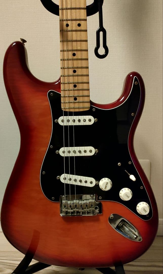ギター Fender Player Stratocaster Plus Top