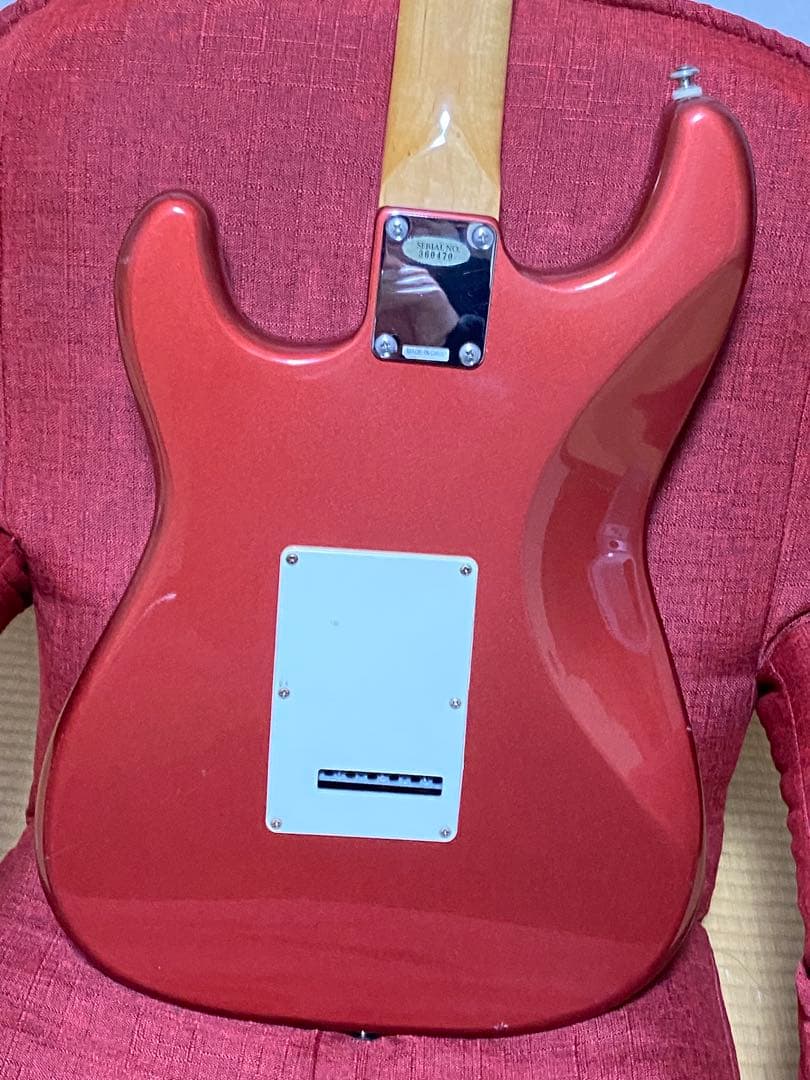 【美品】BUSKER'S バスカーズ ストラトキャスター 赤 エレキギター 入門