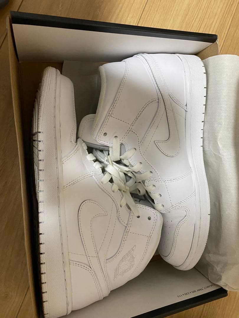 NIKE AIR JORDAN 1 MIDホワイト 27cm 【値下げ不可】
